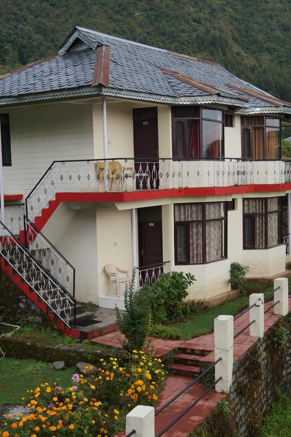 Hotel Shivalay Dharamshala Bagian luar foto